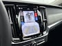 Volvo V90 T8 Recharge Ultra Dark | 20" | Luchtvering | Geventileerd Nappa | Massagestoelen | Bowers & Wilkins | Getint Glas | Panoramadak | Head-Up | 360 Camera | Full LED