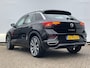 Volkswagen T-Roc 1.5 TSI R-Line Automaat Trekhaak Carplay Adap.Cruise Keyless Led NL-Auto Hoogzitter!