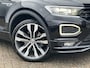 Volkswagen T-Roc 1.5 TSI R-Line Automaat Trekhaak Carplay Adap.Cruise Keyless Led NL-Auto Hoogzitter!