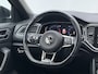 Volkswagen T-Roc 1.5 TSI R-Line Automaat Trekhaak Carplay Adap.Cruise Keyless Led NL-Auto Hoogzitter!