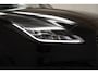 Jaguar E-Pace 2.0 P200 AWD R-Dynamic HSE [ Panorama Leder Meridian Stoelverwarming v+a ]