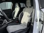 Peugeot e-2008 BWJ 10-2021 | EV GT 136PK SOH89% Pack 50 kWh | PANO DAK | TREKHAAK | CLIMA | NAVI | CAMERA A | 18'' LMV | PDC 2X | CARPLAY |