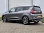 Renault Grand Scenic 1.3 TCe Intens 160 PK Automaat / 1e Eigenaar / Dealer Onderhouden / Lederen Bekleding met Elektrische Stoelen / Adaptief Cruise Control / Head Up Display / Bose Audio / Stoelverwarming / Dode Hoek Detectie / Achteruitrijcamera / Z.G.A.N. WINTERSET LM 7 / 6.5 MM PROFIEL €500,-