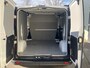 Renault Trafic 2.0 D 130pk  L1H1 - Navi - Carplay/Android - Camera - sensoren v/a/zijkant - betimmering