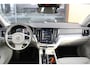 Volvo V60 2.0 D4 | Pano | B&W Audio | Head-up | Trekhaak