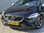 Volvo V40 BWJ 2018 | 2.0 D3 150PK R-DESIGN | TREKHAAK | PANO DAK | LEER | CAMERA A | CLIMA | NAVI | STOELVERW | PREMIUM AUDIO