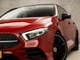 Mercedes-Benz A-klasse 200 AMG Sport 164Pk Automaat (SCHUIFDAK, GROOT NAVI, SFEERVERLICHTING, LEDER/ALCANTARA, SPORTSTOELEN, STOELVERWARMING, WIDESCREEN, CAMERA, NIEUWSTAAT)