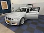BMW 3-Serie Touring 325i High Executive / ZEER NETTE AUTO / NAP / NIEUWE KETTING-SET