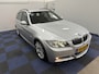 BMW 3-Serie Touring 325i High Executive / ZEER NETTE AUTO / NAP / NIEUWE KETTING-SET
