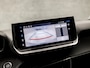 Peugeot 208 1.2 PureTech 100 Allure Sport (VIRTUAL COCKPIT, APPLE CARPLAY, GROOT NAVI, 360 CAMERA, LEDER, SPORTSTOELEN, GETINT GLAS, ADAPTIVE CRUISE, NEIUWSTAAT)