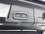 Volvo XC60 T6 Recharge Ultra Dark | Facelift | 20" | Trekhaak | Panoramadak | Head-up | Harman Kardon | 360 Camera | Full LED |