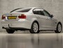 BMW 3-Serie 318i High Executive Automaat (YOUNGTIMER, SCHERM, AIRCO, LEDEREN SPORTSTOELEN, GETINT GLAS, TREKHAAK, NIEUWSTAAT)