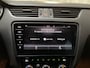 Skoda Octavia Combi 1.0 TSI Greentech Business Edition Plus LED Stoelverwarming Sfeerverlichting Navigatie DAB+