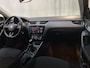 Skoda Octavia Combi 1.0 TSI Greentech Business Edition Plus LED Stoelverwarming Sfeerverlichting Navigatie DAB+