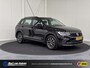 Volkswagen Tiguan 1.5 TSI Life Business Trekhaak Winterpakket