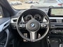 BMW X1 sDrive18i High Executive M Sport Head-Up Display Panoramadak Leder Trekhaak 19 Inch LED Achteruitrijcamera Head-Up Display Keyless Entry