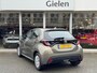 Toyota Yaris 1.5 VVT-i 125pk Active | Apple CarPlay/Android auto, Adaptive cruise control, Airconditioning, Oxyde bronze