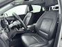 Hyundai Kona Electric EV PREMIUM 64 kWh | 3- FASE | NAVI | CLIMA | CRUISE | CAMERA | HUD | LEDER | STUUR- & STOELVERWARMING | WARMTEPOMP | PRIVACY GLASS | WLTP 481 KM! |