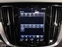 Volvo V60 2.0 B3 R-Design PANORAMADAK / HARMAN/KARDON / CAMERA / CLIMATE PRO PACK / CARPLAY