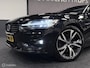 Volvo V60 2.0 B3 R-Design PANORAMADAK / HARMAN/KARDON / CAMERA / CLIMATE PRO PACK / CARPLAY