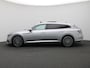 Volkswagen Arteon Shooting Brake 2.0 TSI R-Line Business+ 190PK DSG Pano-Schuifdak, 19" LM Velgen, Adaptieve Cruise, Leder, Head-Up Display, Achteruitrijcamera, Winterpakket, Memorystoel