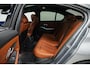 BMW 3-Serie 320i M-Sport | Schuifdak | Head Up | Tartufo Leder | Carbon