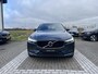 Volvo XC60 B4 AWD Momentum Pro | Keyless Entry | Park Assist | Apple Carplay |