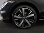 Volkswagen Golf 1.5 eHybrid Life Edition 204 PK PHEV | Verlengde garantie | Panorama dak | 18 "LM velgen |