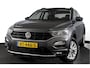 Volkswagen T-Roc 1.5 TSI Style 150 PK Orig. NL | Afn. Trekhaak | Adapt. Cruise | PDC | NAV + App. Connect | ECC | LM 16" |
