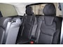 Volvo XC90 T8 Recharge AWD Ultra Dark - Luchtvering - Panorama/schuifdak - IntelliSafe Assist & Surround - 360º Camera - Bowers & Wilkins audio - Adaptieve LED koplampen - Verwarmde voorstoelen, stuur & achterbank - Parkeersensoren voor & achter - Elektr. bedienb. voorstoelen met geheugen - Geventileerde voorstoelen - Head up display - Draadloze tel. lader - Extra getint glas - Elektr. inklapbare trekhaak - 21' LMV