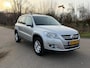Volkswagen Tiguan 1.4 TSI Comfort&Design / Keurig en Goed onderhouden / Airco / Navigatie / Cruise Control / Trekhaak / NAP