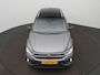 Volkswagen T-Roc 1.5 Tsi R-Line Automaat - Park Assist - Camera - Navigatie - Trekhaak - LED - Stoelverwarming