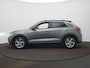 Volkswagen T-Roc 1.5 Tsi R-Line Automaat - Park Assist - Camera - Navigatie - Trekhaak - LED - Stoelverwarming