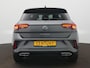 Volkswagen T-Roc 1.5 Tsi R-Line Automaat - Park Assist - Camera - Navigatie - Trekhaak - LED - Stoelverwarming