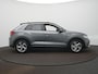 Volkswagen T-Roc 1.5 Tsi R-Line Automaat - Park Assist - Camera - Navigatie - Trekhaak - LED - Stoelverwarming