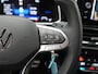Volkswagen T-Roc 1.5 Tsi R-Line Automaat - Park Assist - Camera - Navigatie - Trekhaak - LED - Stoelverwarming
