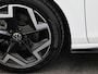 Volkswagen Golf 1.5eTSI/150PK R-Line Black Style DSG · Navigatie · Camera + Parkeersensoren · Apple/Android · Garantie t/m 18-11-2026