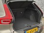Volvo XC40 1.5 T3 Inscription | Trekhaak | 360 Graden Camera | Harman Kardon Audio | Parkeersensoren | Elektrisch Verstelbare Voorstoelen | Stoelverwarming | Navigatie | Lederen Bekleding | BLIS