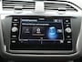 Volkswagen Tiguan 1.4 TSI eHybrid R-Line Business / Panodak / Leer / Elek. Stoelen / Elek. Trekhaak