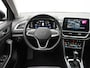Volkswagen T-Roc 1.5 TSI Style DSG / Leer / Panodak / Elek. Stoel / Camera