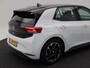 Volkswagen ID.3 First 58 kWh 204 Pk | Adaptive Cruise | Zwarte Hemel | Stoelverwarming | Climate Control | LED | Sensoren | 18 Inch