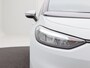 Volkswagen ID.3 First 58 kWh 204 Pk | Adaptive Cruise | Zwarte Hemel | Stoelverwarming | Climate Control | LED | Sensoren | 18 Inch