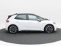 Volkswagen ID.3 First 58 kWh 204 Pk | Adaptive Cruise | Zwarte Hemel | Stoelverwarming | Climate Control | LED | Sensoren | 18 Inch