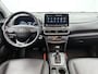 Hyundai Kona 1.6 GDI HEV Premium | Camera | Head-up Display | Stoelverwarming | Zomer en winterset | 18'
