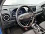 Hyundai Kona 1.6 GDI HEV Premium | Camera | Head-up Display | Stoelverwarming | Zomer en winterset | 18'
