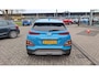 Hyundai Kona 1.6 GDI HEV Premium | Camera | Head-up Display | Stoelverwarming | Zomer en winterset | 18'