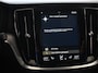 Volvo V60 2.0 B4 Momentum | Climate control | Cruise control adaptieve | Parkeersensoren | Achteruitrijd camera | LED | Verwarmde voorstoelen | Lane assist | Apple Carplay/ Android Auto