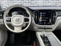 Volvo V60 2.0 B3 Inscription | Harman Kardon Audio | Lederen Bekleding | Achteruitrijcamera | Parkeersensoren | Stoelverwarming | Lichtmetalen Velgen 18 inch | Elektrische Achterklep