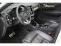 Volvo XC40 1.5 T4 Recharge R-Design | Leder | Panoramadak | Trekhaak | Camera | Lm velgen