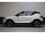 Volvo XC40 1.5 T4 Recharge R-Design | SoH 95% | Leder | Panoramadak | Trekhaak | Camera | Lm velgen